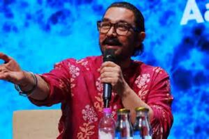 Aamir Khan's pet Shah Rukh Khan