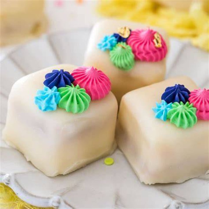 Petit Fours Step 6 Petit Fours Step 6