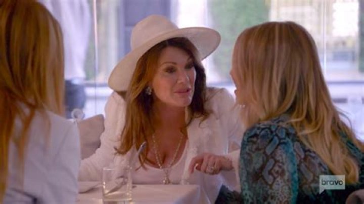 Vanderpump Restaurant Shuts Down | Celebuzz